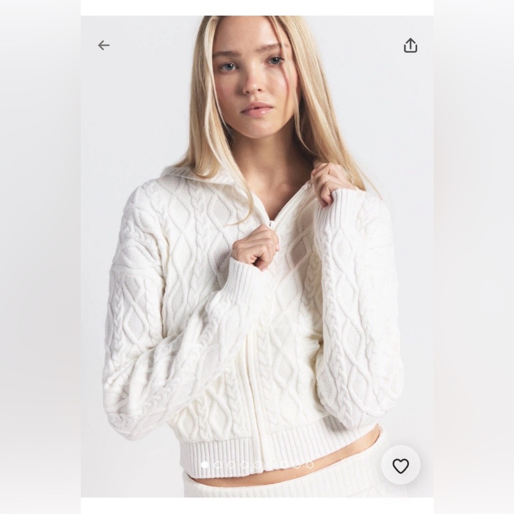 SKIMS Cable Knit Shrunken Zip Up Hoodie Ivory White size M NWT